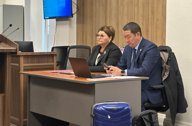 Бишімбаевтың анасы туысынан 453 млн теңгесін қайтаруды талап етті