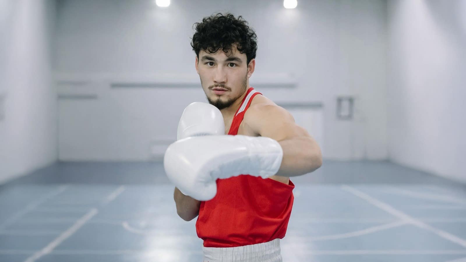 Казахстанские боксеры Санжарали Бегалиев и Асель Токтасын стали обладателями бронзовых медалей финального этапа Кубка мира World Boxing 2025 в Индии.