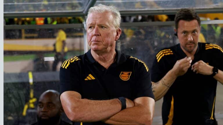 Уступив «карлику» путевку на ЧМ-2026, тренер Ямайки Стив Макларен ушел в отставку