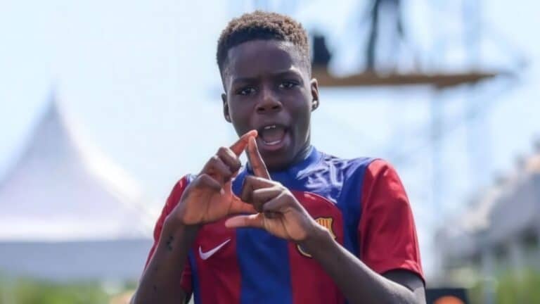 Nike подписала контракт с 11-летним ребенком из футбольной академии «Барселоны»