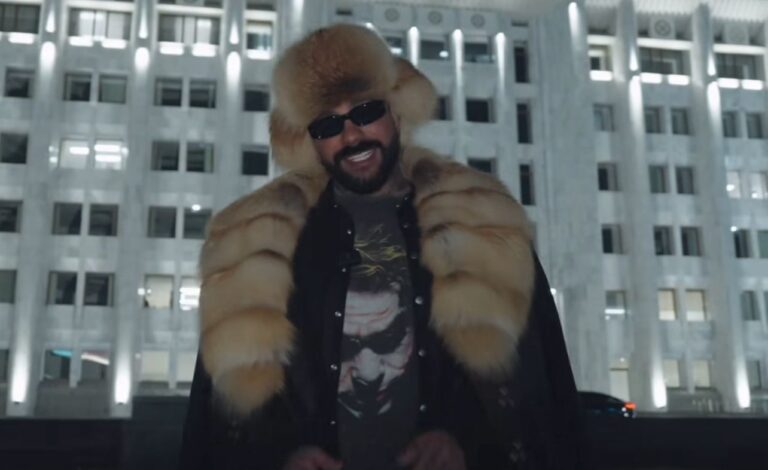 Тимати Алматыға келіп, жанкүйерлерге үндеу жариялады