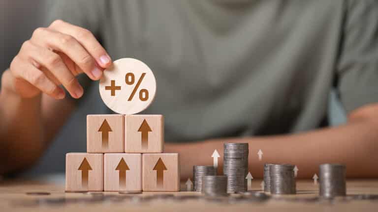 Как выросли ставки по депозитам казахстанцев