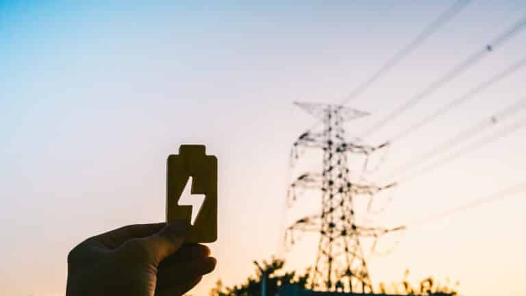 Минэнерго оценило эффект перевода времени на один час