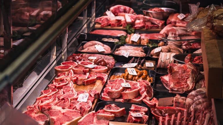 В Казахстане продается мясо с антибиотиками