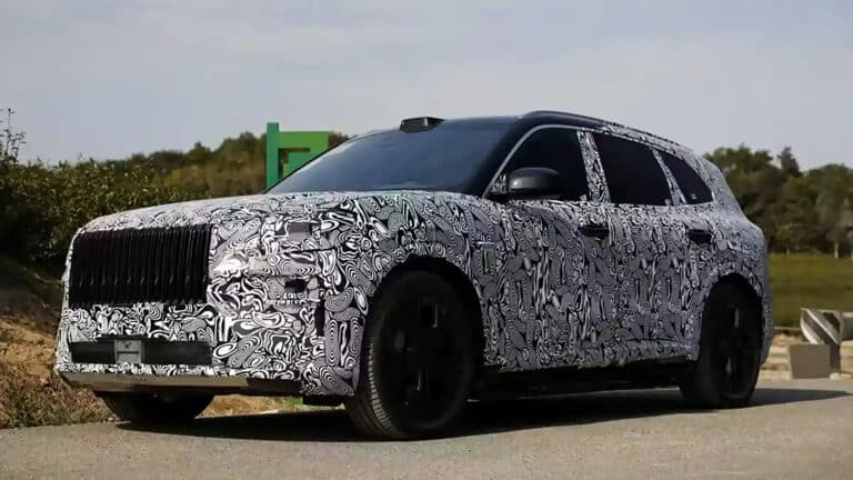 Zeekr готовит новый гибридный кроссовер 9S к началу 2026 года