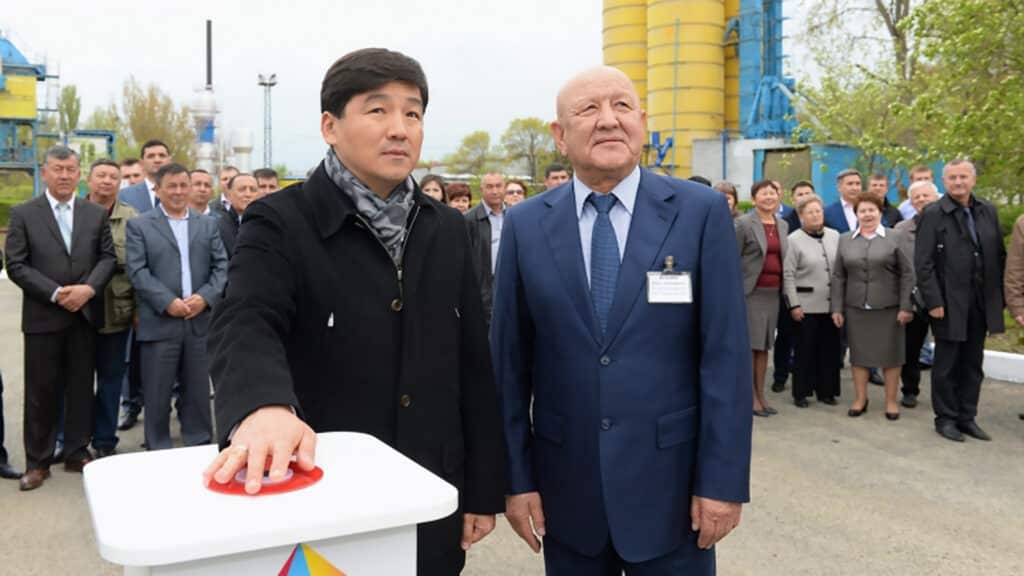 Асфальтный завод в Алматы принес казахстанцу миллиардную прибыль/ab1.kz бильд-редактор: Серикжан Ковланбаев