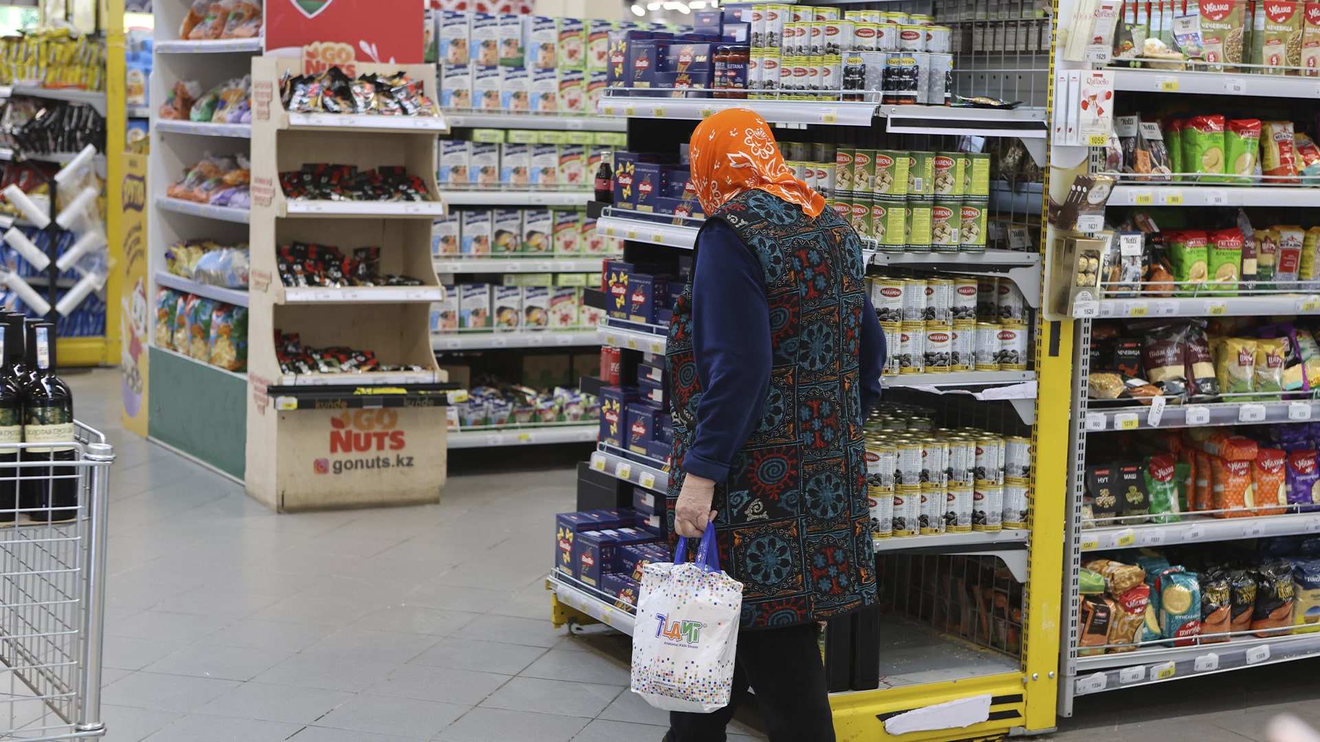 В одном из регионов Казахстана ограничат наценку на 31 вид продуктов в 2026 году