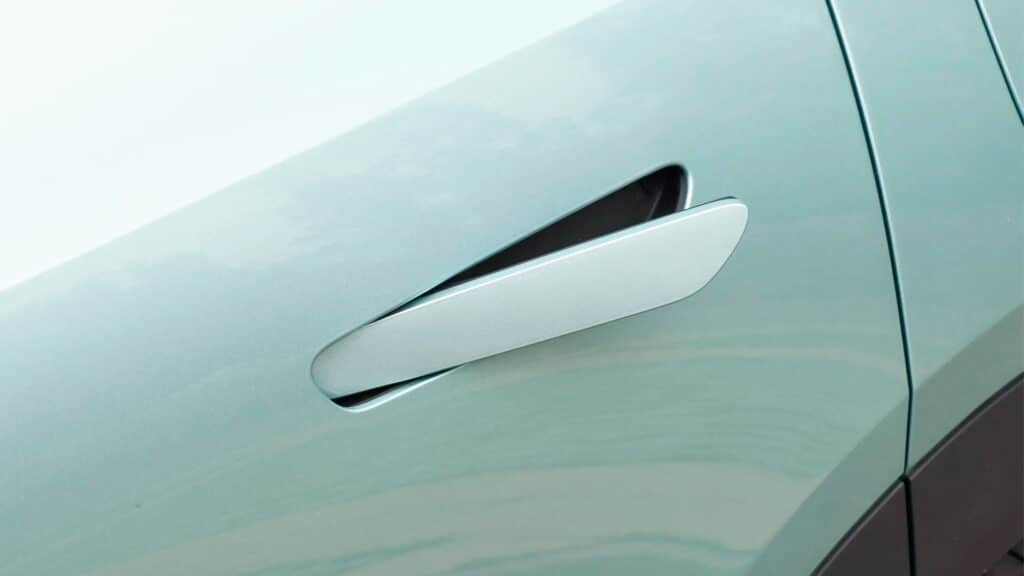 Китай ужесточает требования к дверным ручкам автомобилей