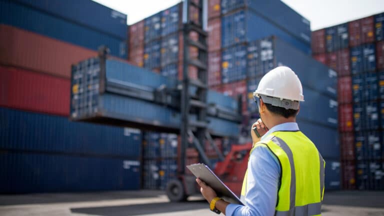 Граница Казахстана превращается в «узкое горлышко» из-за санкций против РФ