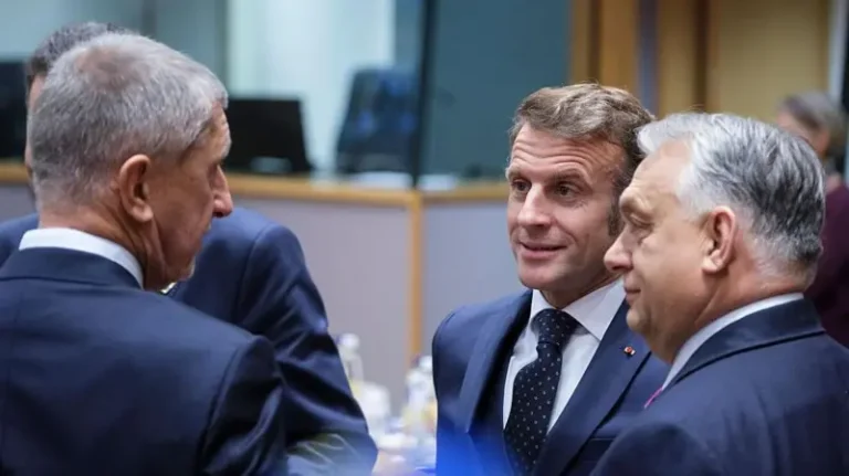 Еуропа көшбасшылары Украинаға 90 млрд еуро көмек беруге келісті