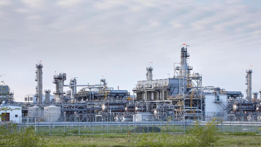 В Казахстане будут следить за крупными налогоплательщиками: кто вошел в список/kmg.kz, бильд-редактор: Адэлина Мамедова