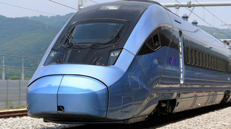 Hyundai Rotem ships high-speed trains to Uzbekistan in first such export