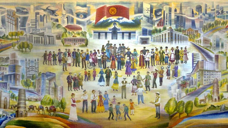 Монументальный гобелен в Национальном музее Кыргызстана вызвал споры в соцсетях