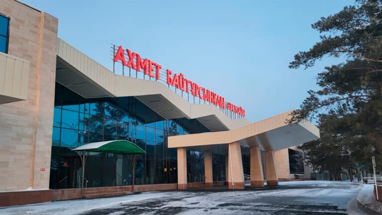 Несколько аэропортов в Казахстане оштрафовали за высокие цены на авиатопливо