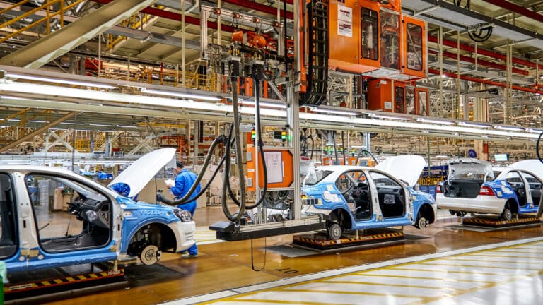 На границе с Казахстаном построят автозавод китайских брендов за $122 млн