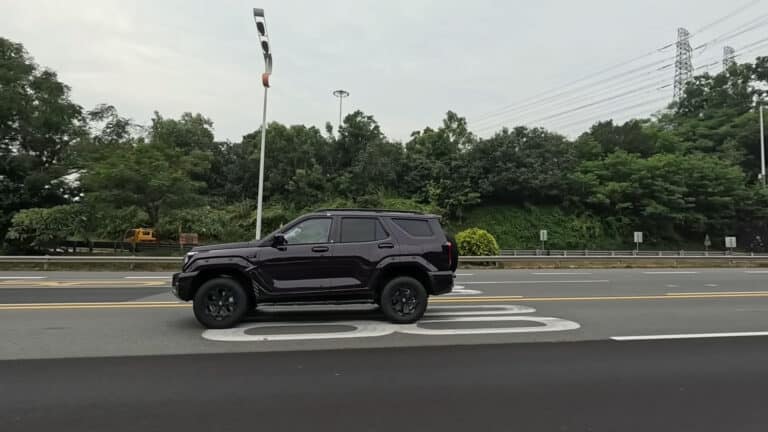 Tank 400 Hi4Z с 860 «лошадками» под капотом впечатлил автоблогера