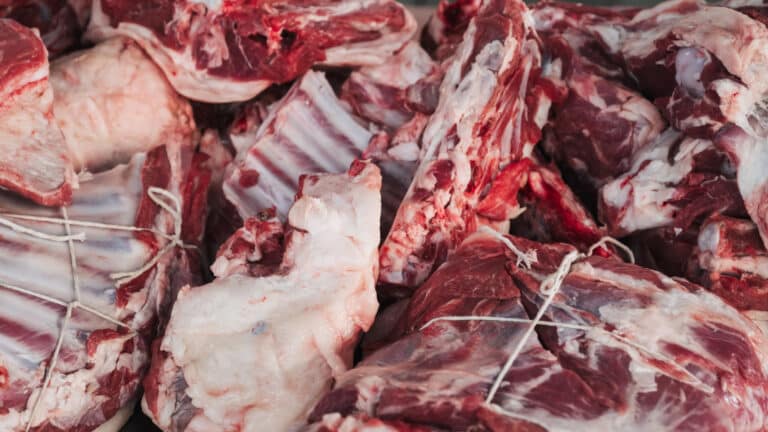 Уголовное наказание за продажу мяса без проверки предлагают ввести в Казахстане