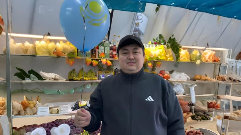 Челлендж по украшению магазинов ко Дню Независимости запустил астанчанин