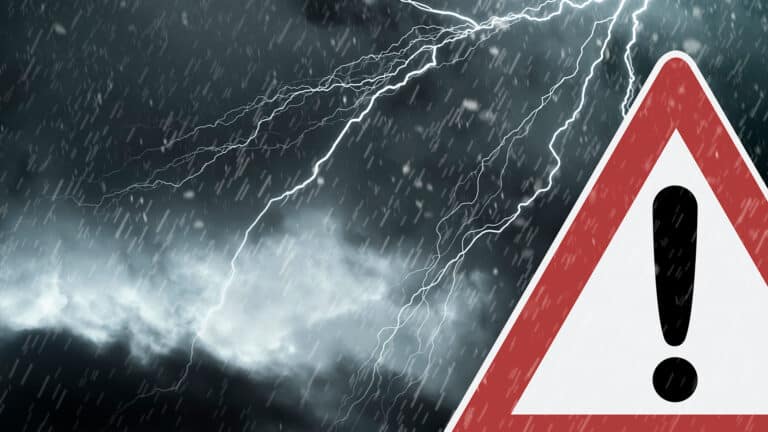 «Казгидромет» обещает штормовые предупреждения по всему Казахстану