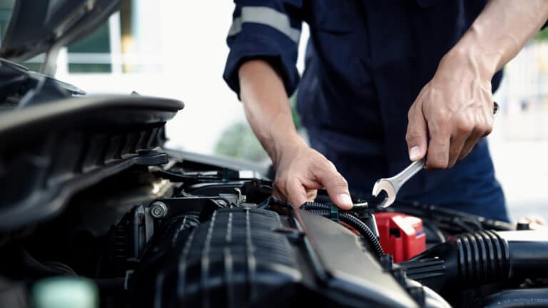 Опытный механик рассказал, как сохранить кроссовер до 500 тыс. км