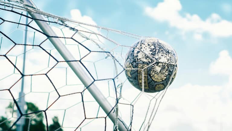 «Футбол – не наша игра?»: Турлов уверен, что Казахстану пора перестать так думать