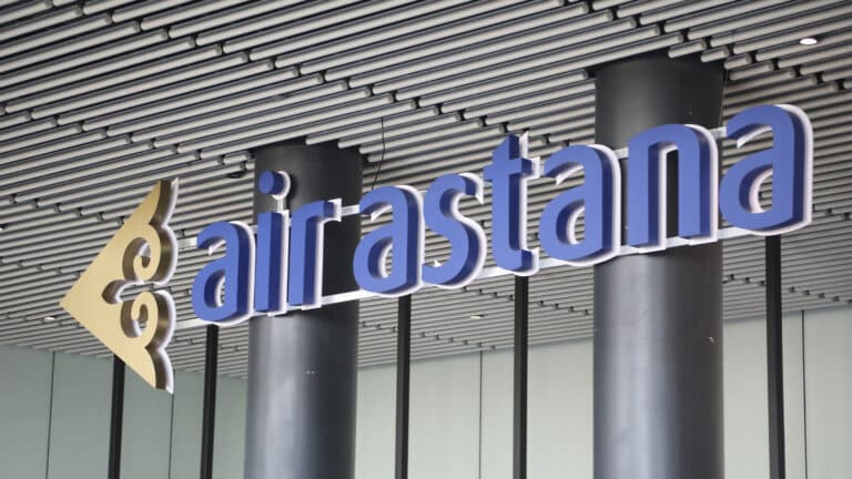 Зачем BAE Systems быстро и со скидкой продала акции Air Astana