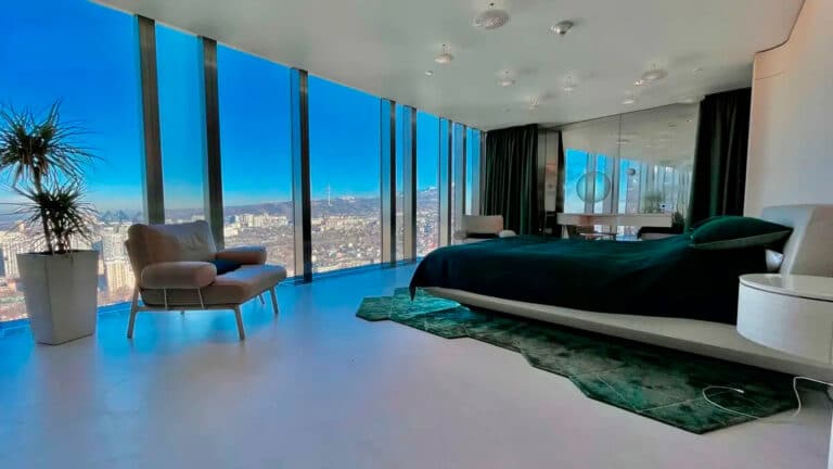 В Esentai продают апартаменты за рекордные 1,85 млрд тенге