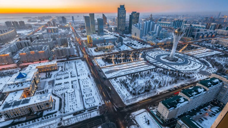 Карту Астаны с делением на 