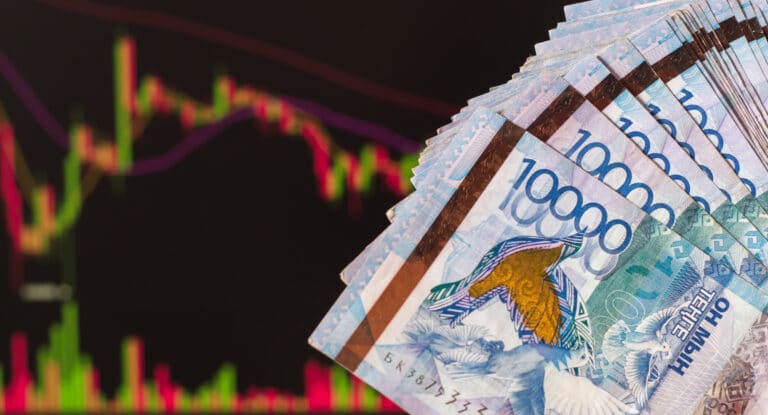 Власти объяснили скачки цен «аппетитами бизнеса» и предновогодним ажиотажем