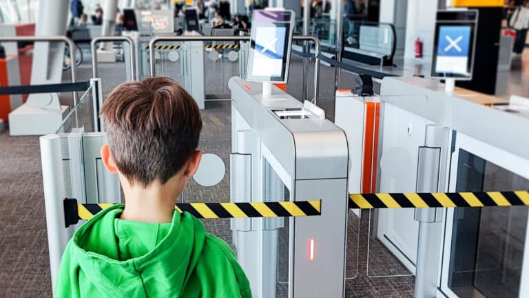 Биометрия появится в 10 аэропортах Казахстана