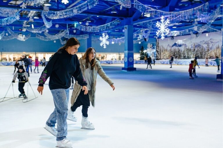 Алматы мен Астанадағы тегін мұз айдындары