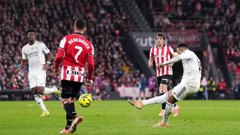 Мбаппе, оформив дубль в Бильбао, снял вопрос с увольнением Хави Алонсо