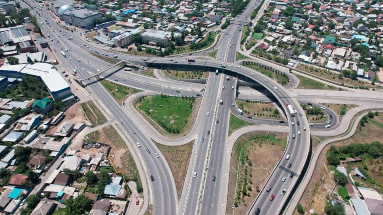 В Алматы пробьют часть улиц до БАКАД за счет бюджета города