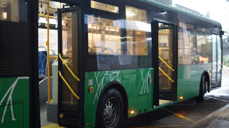 Повысят ли в Алматы стоимость проезда в автобусах – ответ акима