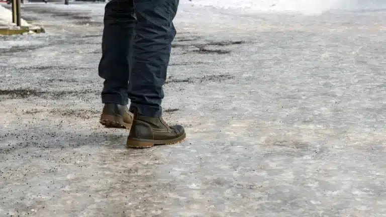 Астанада бір күнде 190-ға жуық адам көшеде жарақат алған