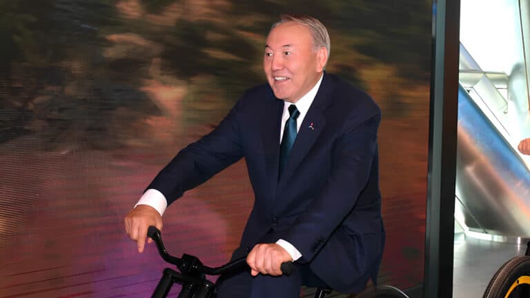 В Казахстане отмечают День первого президента