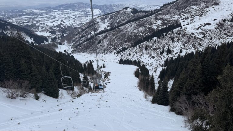 Полузаброшенный горнолыжный курорт в Алматинской области начали реанимировать