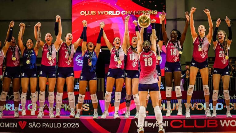 «Скандиччи», на старте победивший «Жетысу», взял золото клубного ЧМ по волейболу