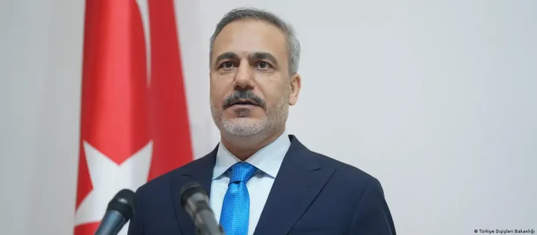 Ресей мен Украина бейбіт келісімге келуге дайын – Түркия СІМ басшысы