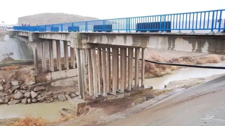 В Туркестанской области обрушился автомобильный мост