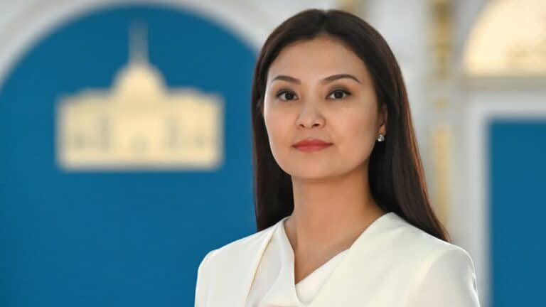 Әсел Жанасова президент әкімшілігі басшысының орынбасары болды