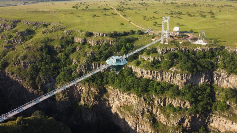 Горы, которые стоит увидеть: небанальные маршруты для казахстанцев