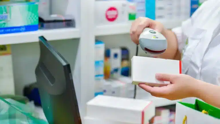 Дәрі-дәрмек бағасы 50%-дан 300%-ға арзандады – министр