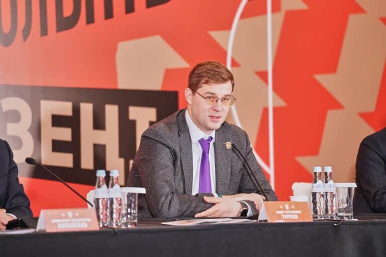 Freedom Holding построит стадионы, манежи и поля в Карагандинской области