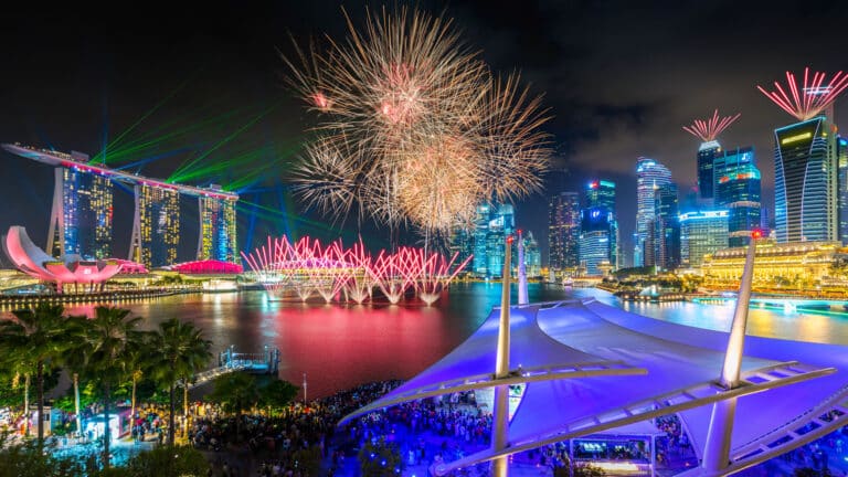 Новый год в Сингапуре: где смотреть фейерверки