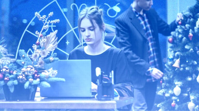 Гороскоп на 19 декабря: удачное время для дел и планов