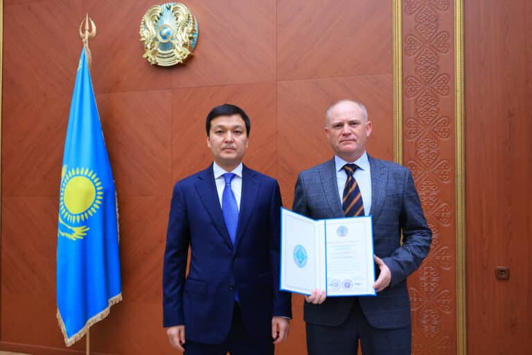 Qarmet компаниясының энергетиктері мемлекеттік наградаларға ие болды