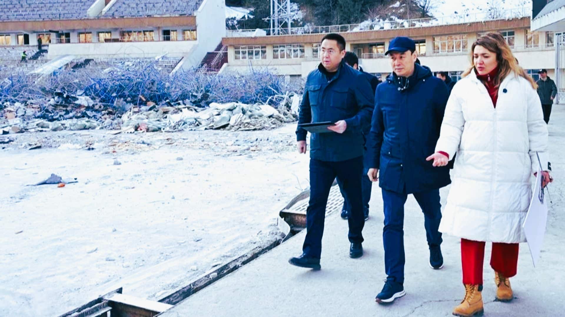 Медеу Алматы әкімі Дархан Сатыбалды