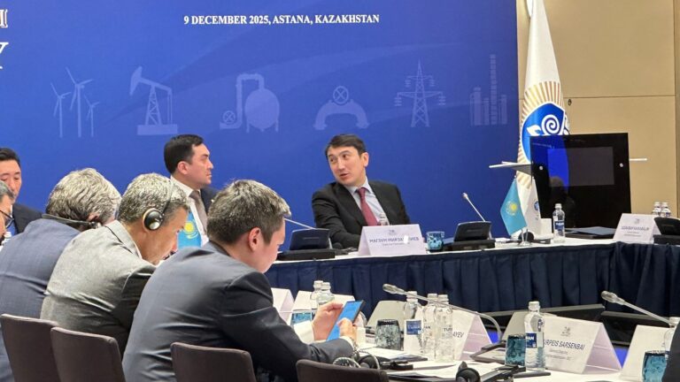 «Ашық айту керек»: Мырзағалиев мұнай-газ елде сарқылып бара жатқанын мәлімдеді