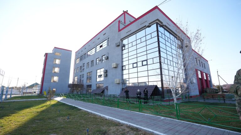 Глава МЧС ознакомился с обновленной пожарной частью в Шымкенте